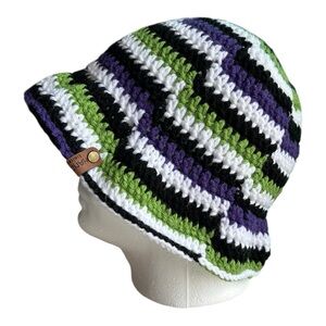 NWOT Movie inspired bucket hat, handmade crochet
